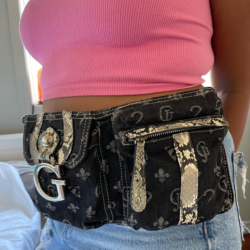 Y2K Guess Monogrammed Gabrielle Snakeskin & Canvas  Adjustable Belt Bag